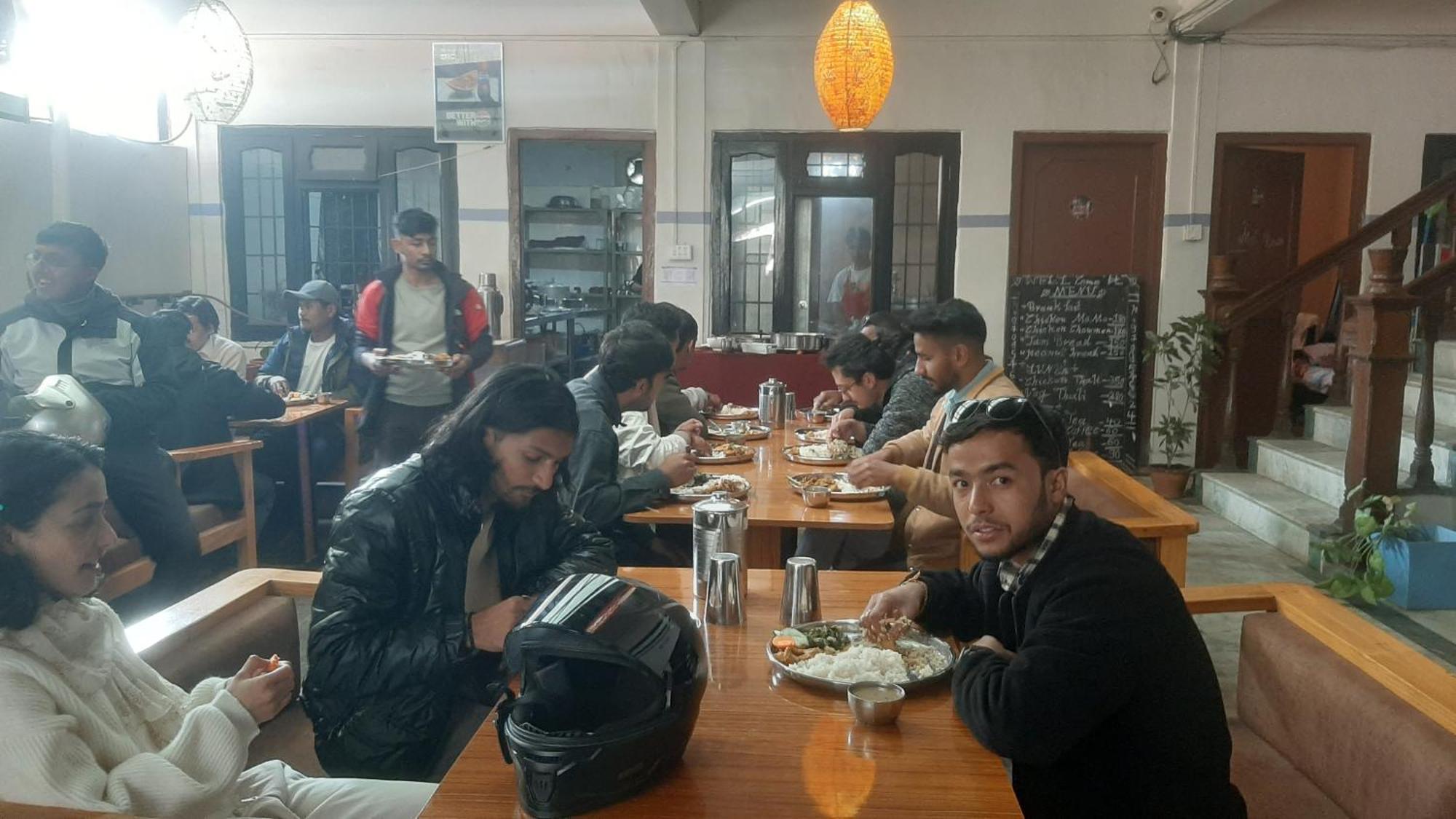 Hotel Lake N Yeti Pokhara Eksteriør billede